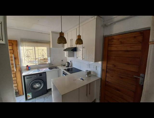 3 BEDROOM PROPERTY TO RENT IN PHILIP NEL PARK